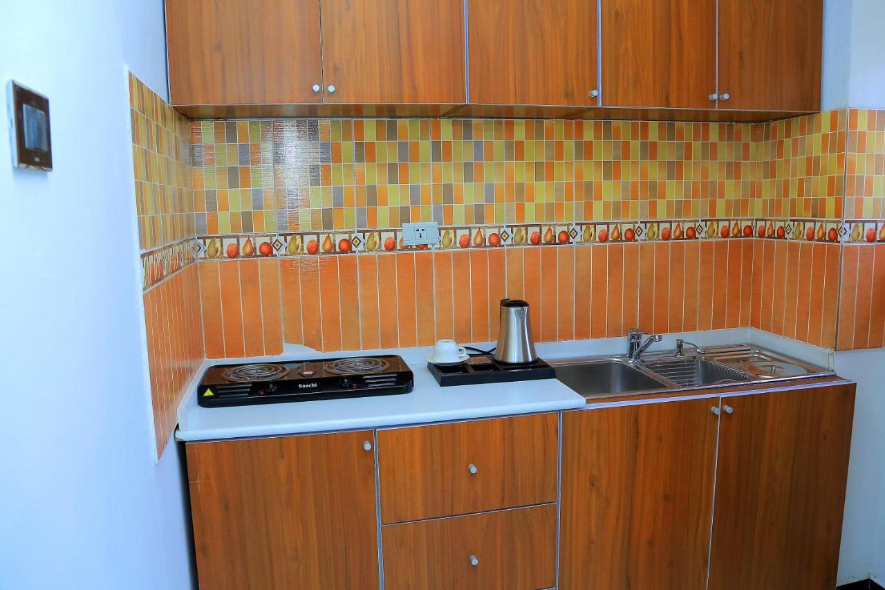 Abat Guest House Addis Abeba Exterior foto