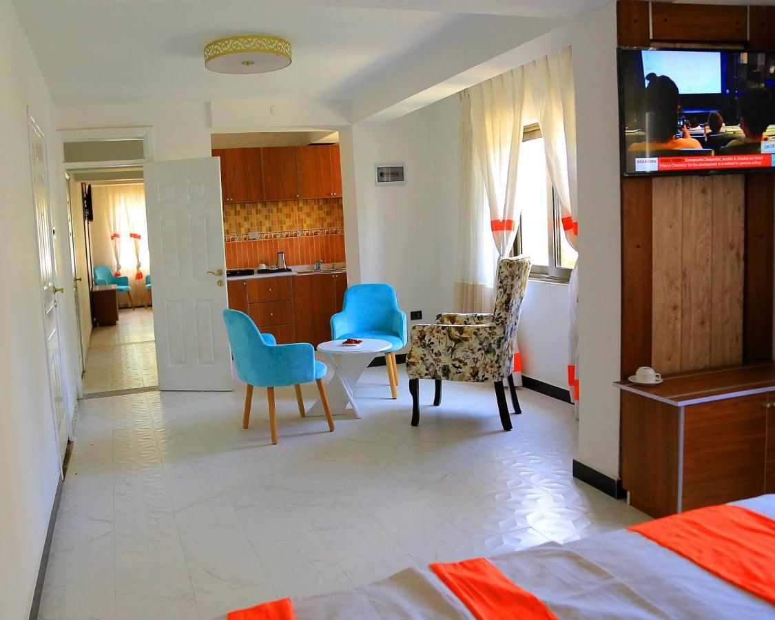 Abat Guest House Addis Abeba Exterior foto
